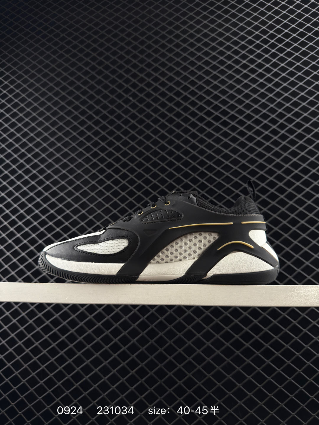 （NIKE）JORDAN HEIR PF